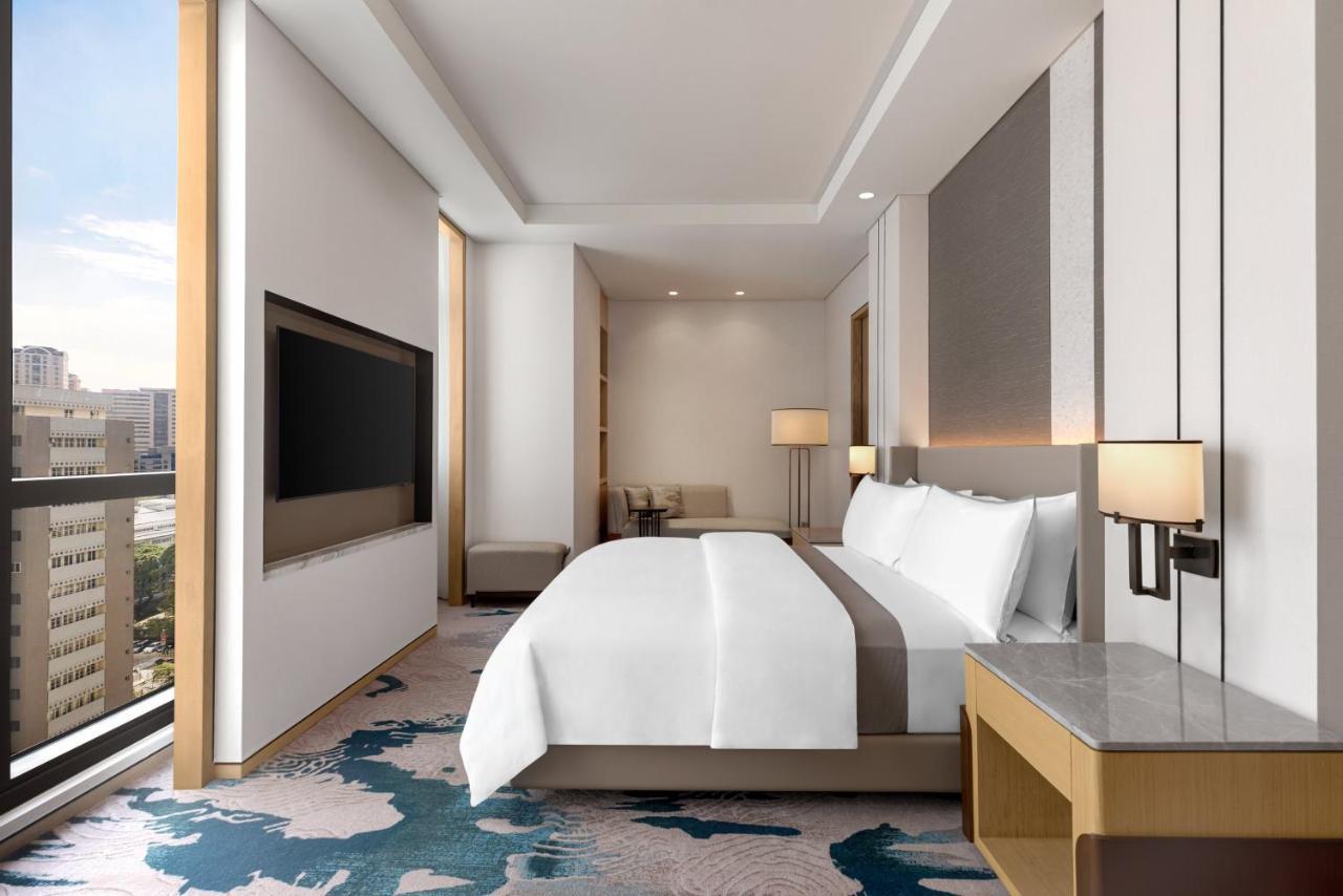 The Westin Manila Pasig City Exterior foto
